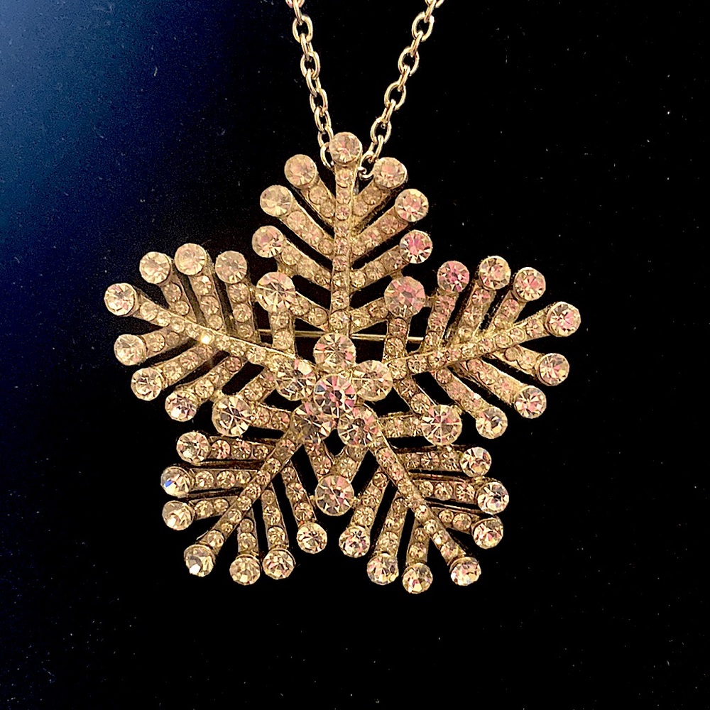 Jeweled snowflake necklace/brooch